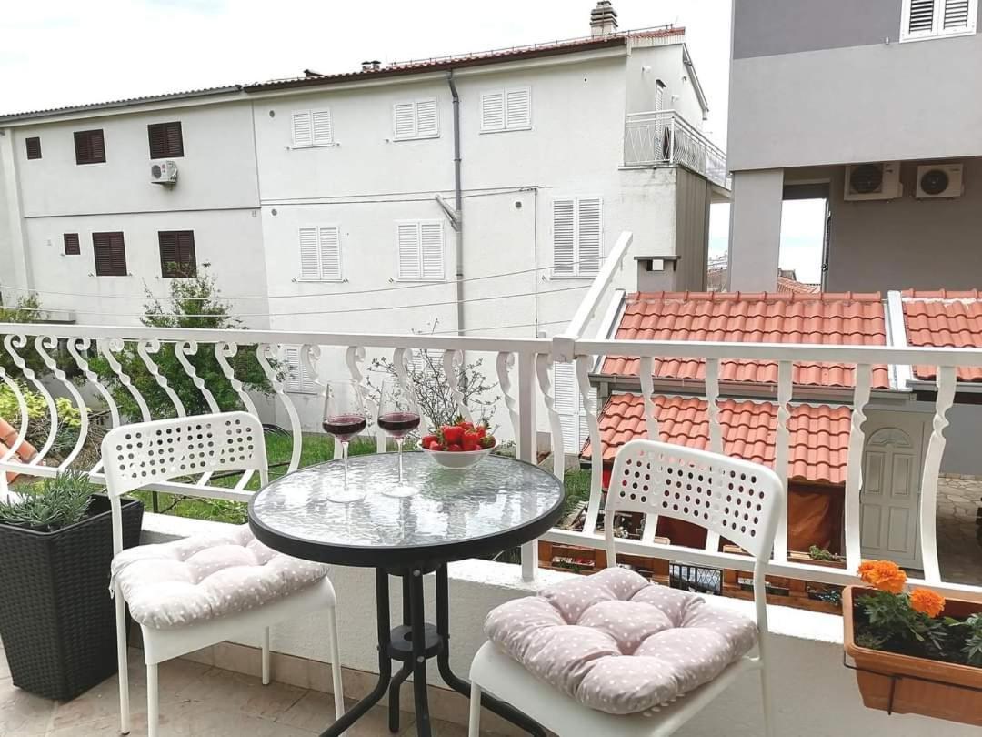 Apartman Komadina Hotel Makarska Kültér fotó