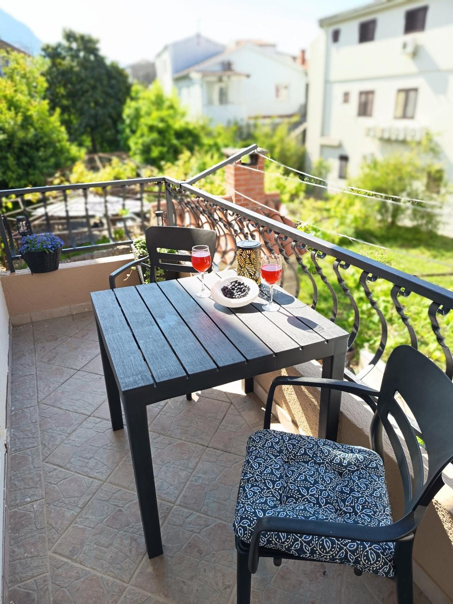 Apartman Komadina Hotel Makarska Kültér fotó
